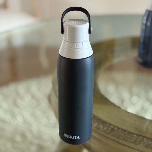 Brita Premium Water Bottles Set of Two - 20 oz and 26 oz - Picture 5 of 11